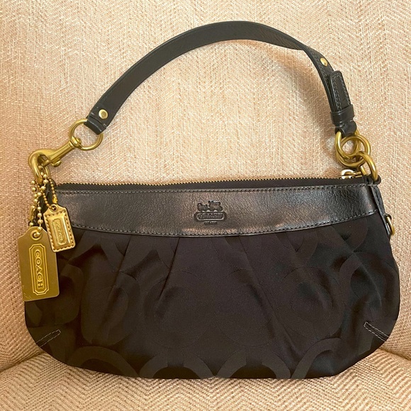Coach Handbags - Small Coach Shoulder Bag